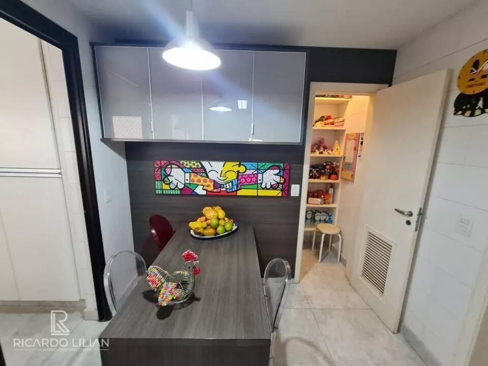 Apartamento à venda com 3 quartos, 178m² - Foto 7