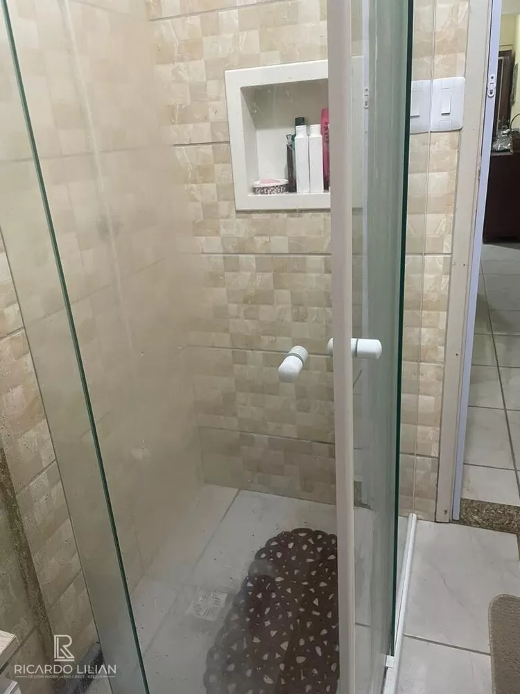 Apartamento à venda com 2 quartos, 74m² - Foto 18