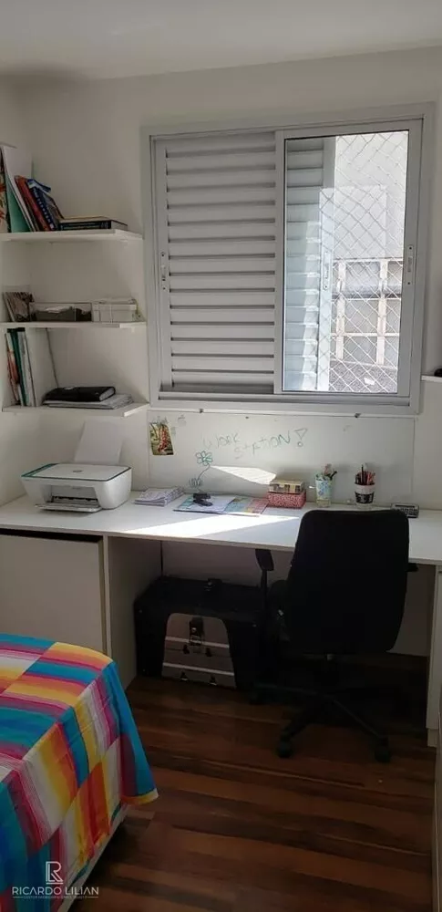 Apartamento à venda com 2 quartos, 58m² - Foto 4