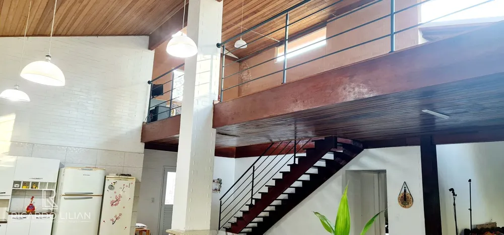 Chácara, 3 quartos, 4200 m² - Foto 1