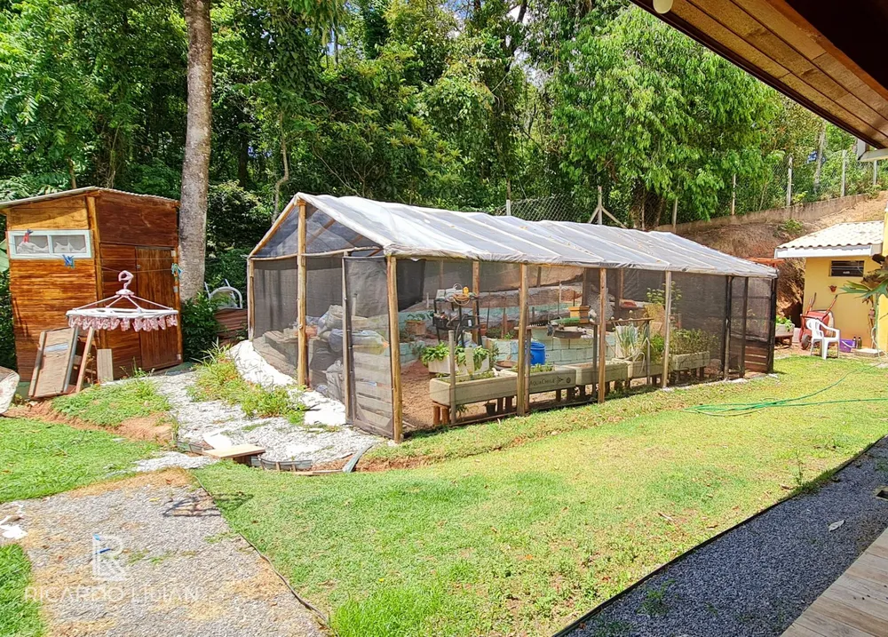 Chácara, 3 quartos, 4200 m² - Foto 9