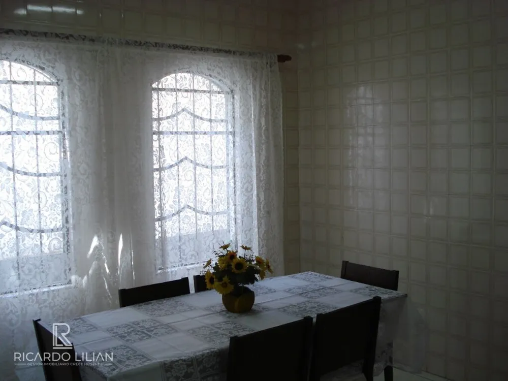 Sobrado, 3 quartos, 238 m² - Foto 9