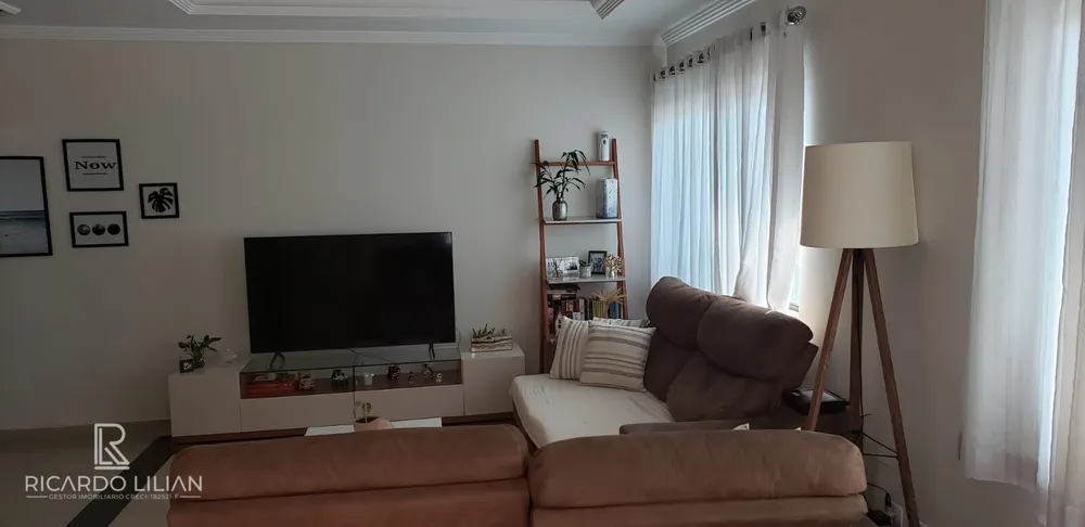 Casa, 3 quartos, 160 m² - Foto 3