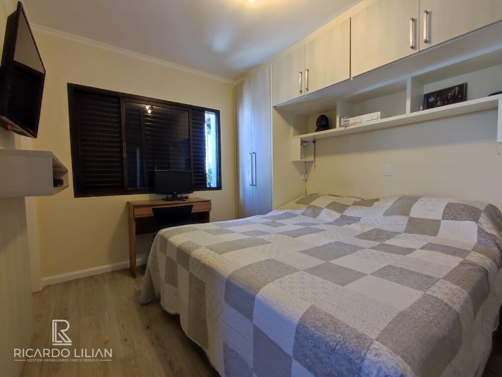 Apartamento à venda com 3 quartos, 125m² - Foto 7
