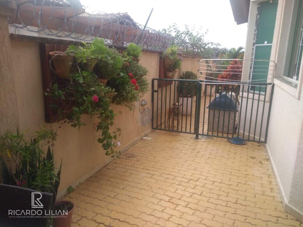 Chácara à venda com 4 quartos, 1000m² - Foto 5