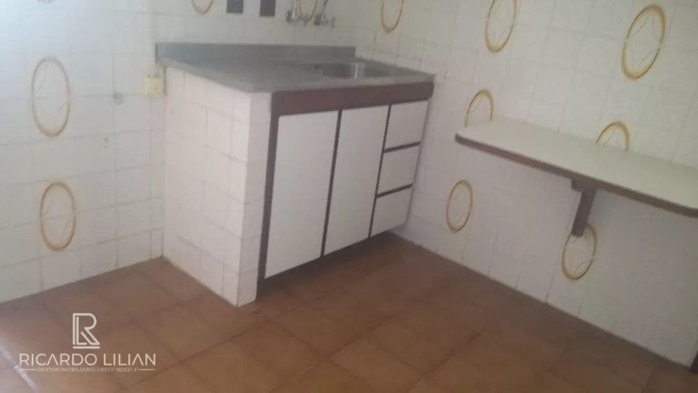 Apartamento à venda com 2 quartos, 62m² - Foto 3