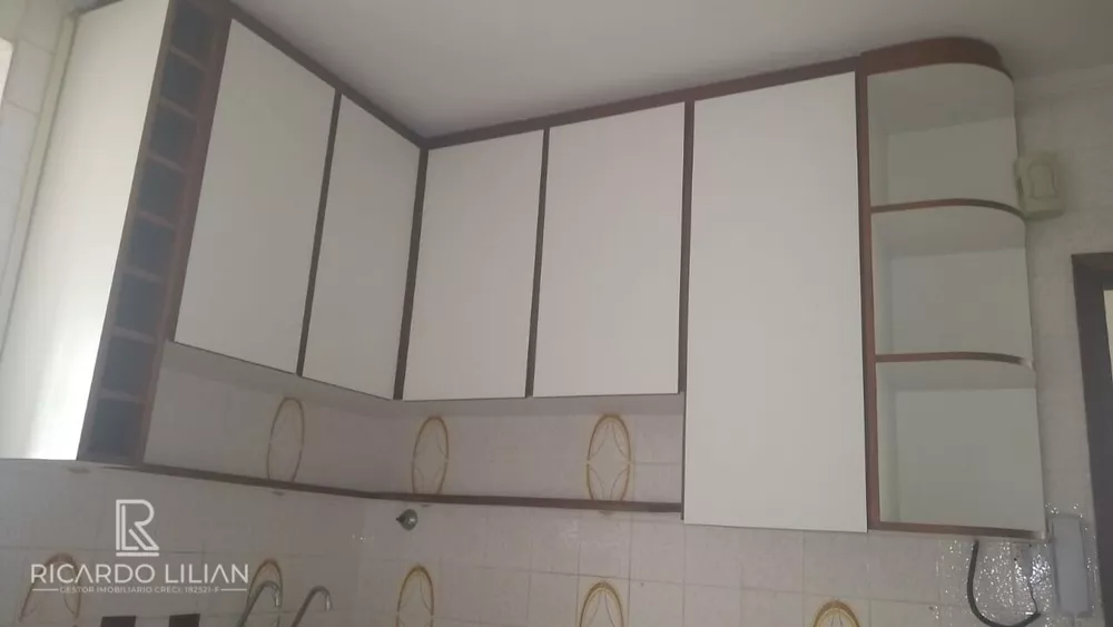 Apartamento à venda com 2 quartos, 62m² - Foto 4