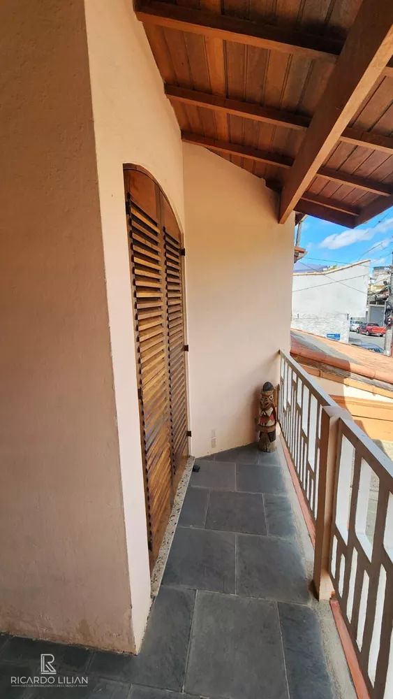 Sobrado à venda com 3 quartos, 150m² - Foto 32