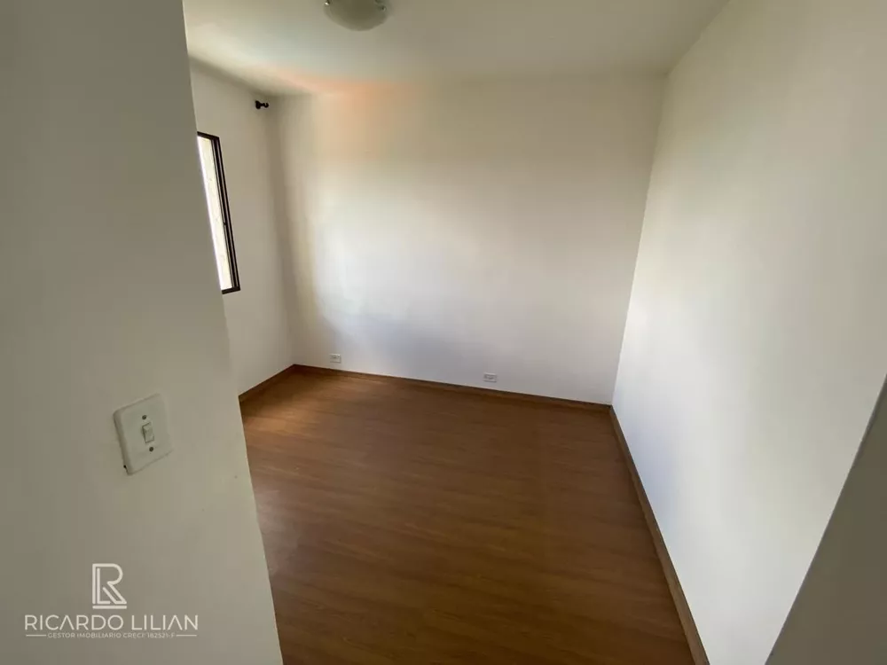 Apartamento à venda com 2 quartos, 48m² - Foto 4