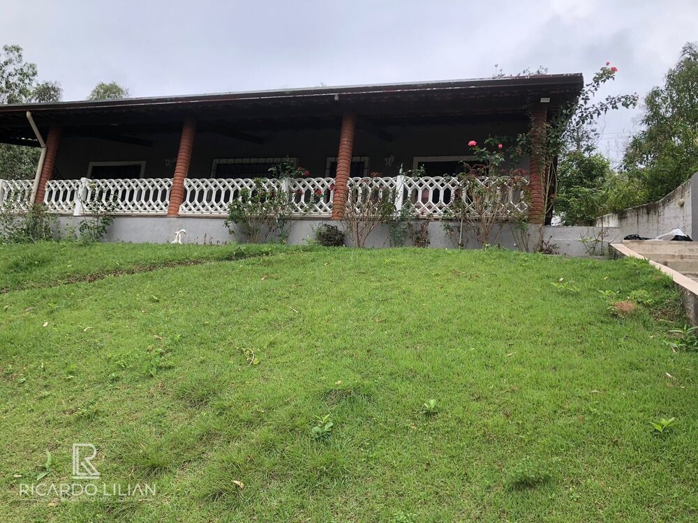 Chácara à venda com 1 quarto, 1380m² - Foto 1