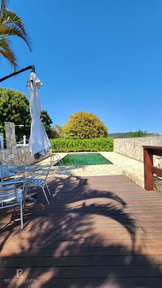Chácara, 3 quartos, 1137 m² - Foto 2