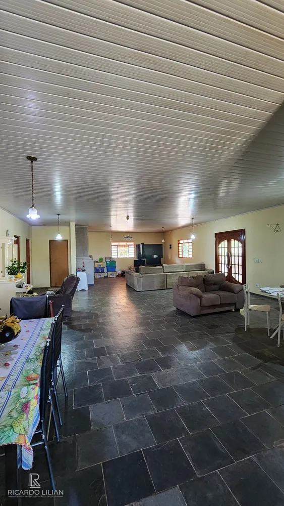 Chácara, 3 quartos, 1073 m² - Foto 1