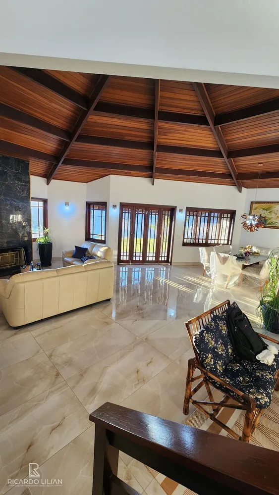 Chácara, 5 quartos, 1741 m² - Foto 2