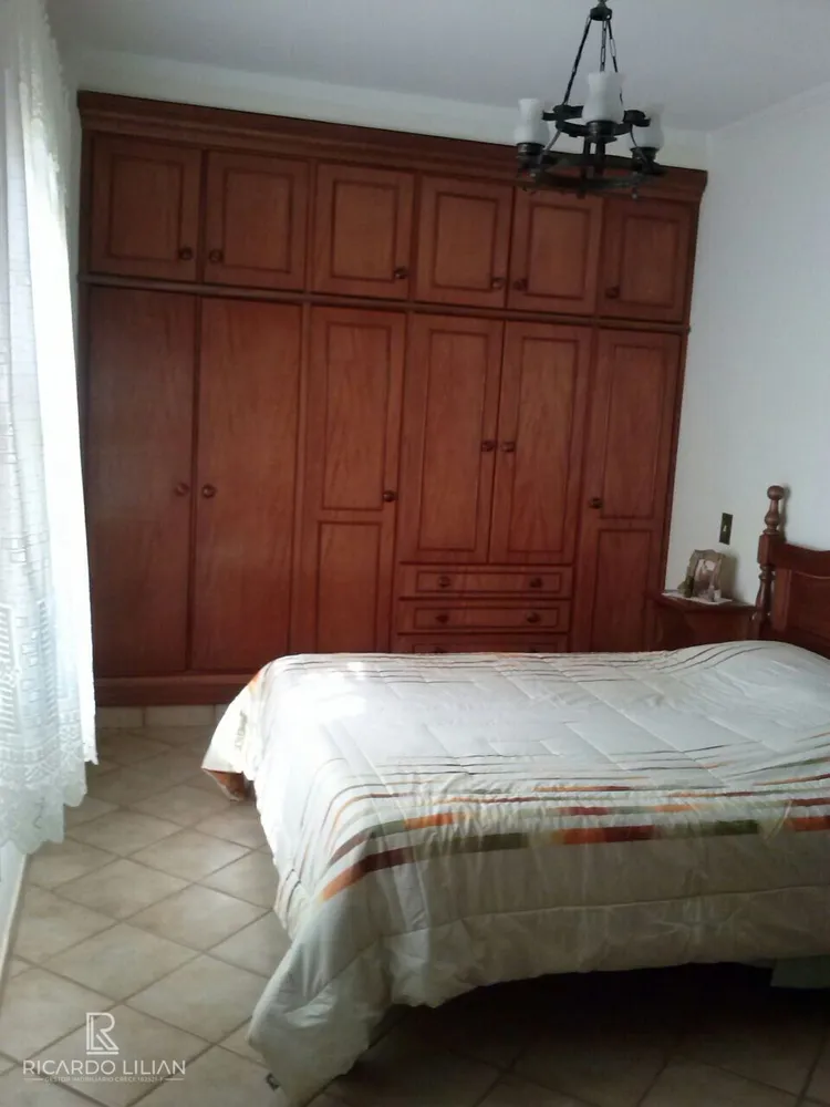 Casa, 4 quartos, 256 m² - Foto 8