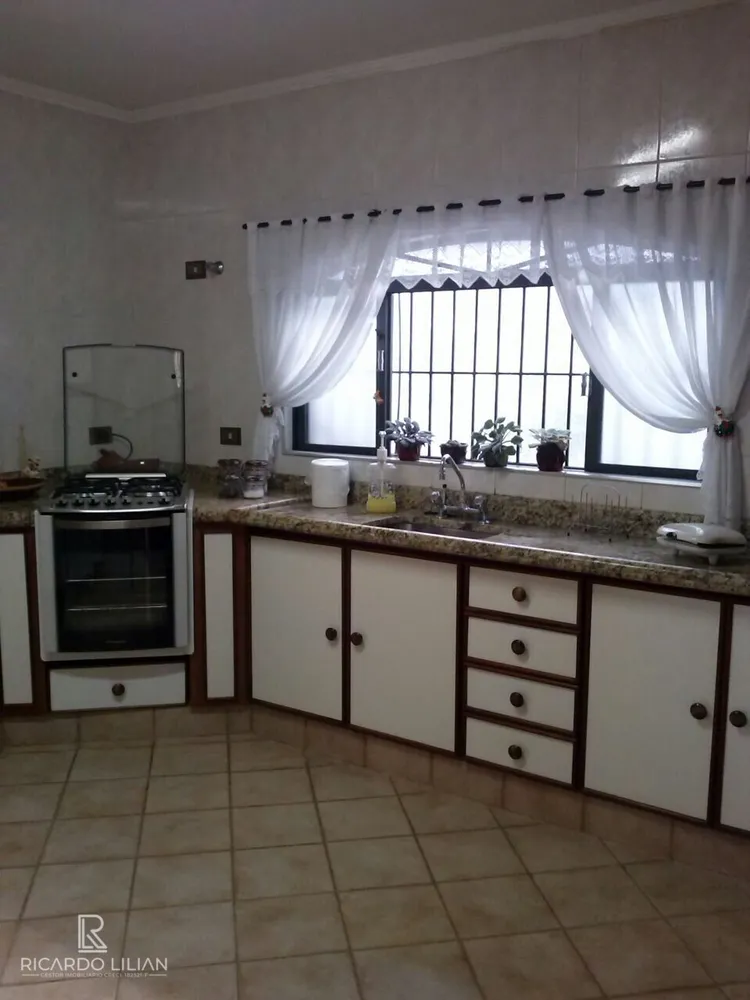 Casa, 4 quartos, 256 m² - Foto 7