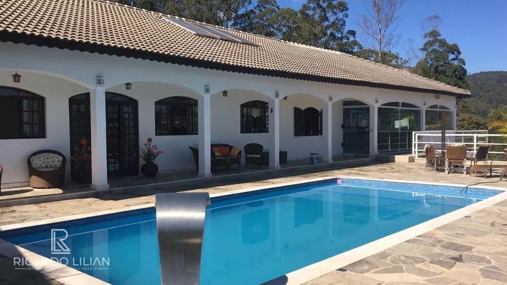 Casa à venda com 4 quartos, 900m² - Foto 3