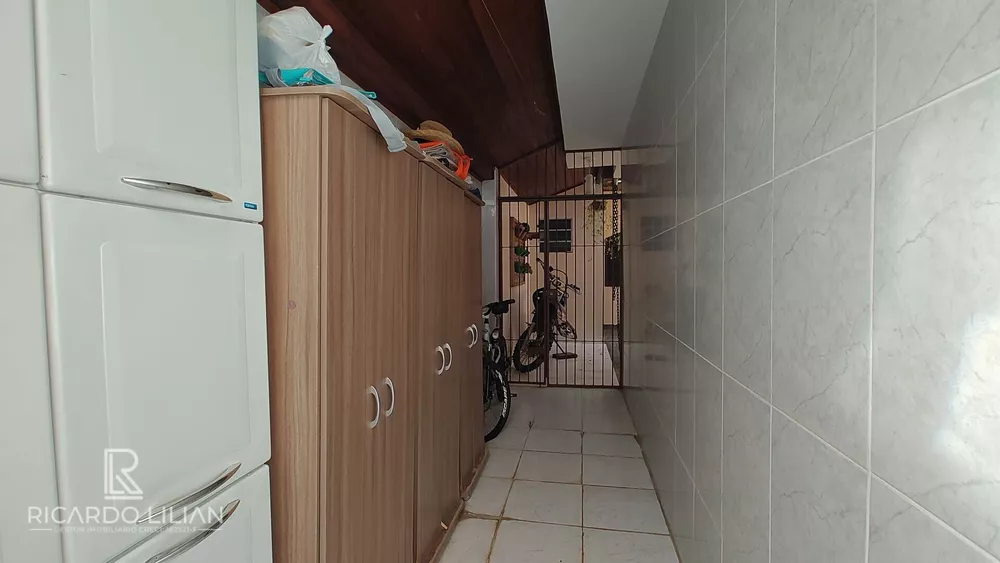 Sobrado à venda com 3 quartos, 310m² - Foto 32