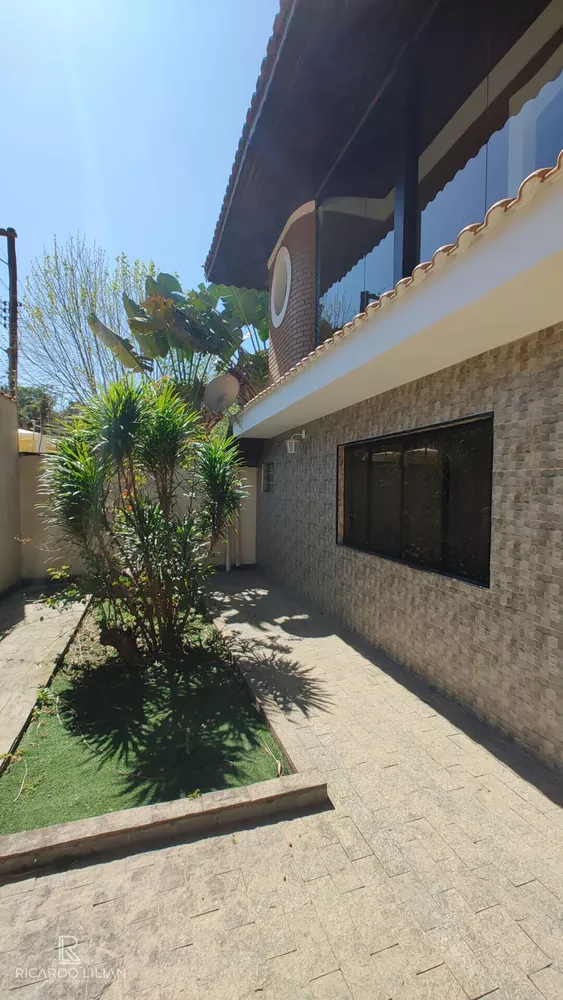 Sobrado à venda com 3 quartos, 310m² - Foto 27