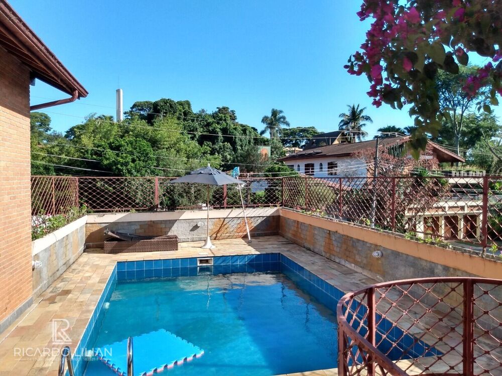 Sobrado à venda com 5 quartos, 580m² - Foto 4