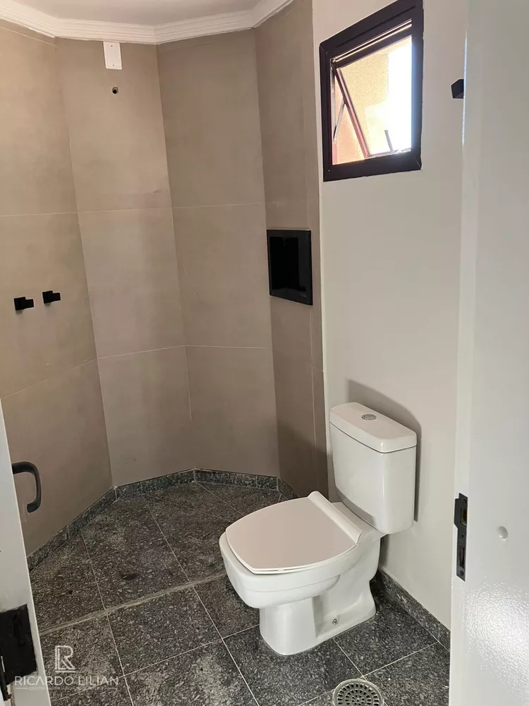 Apartamento à venda com 4 quartos, 159m² - Foto 9