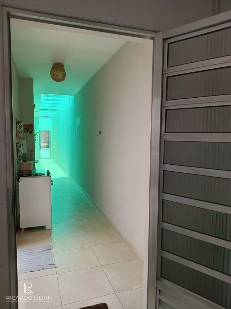 Sobrado à venda com 3 quartos, 193m² - Foto 4