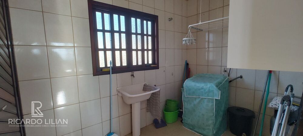 Casa, 4 quartos, 348 m² - Foto 23