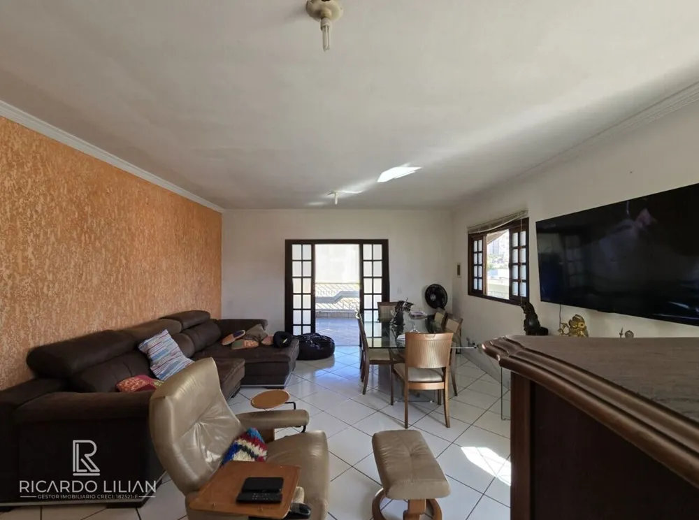 Sobrado, 3 quartos, 400 m² - Foto 5