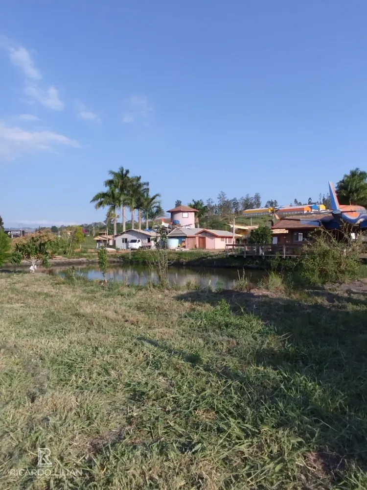Chácara, 4 quartos, 1 hectares - Foto 1
