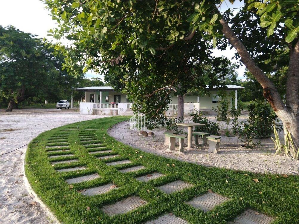 Fazenda à venda com 4 quartos, 400m² - Foto 1