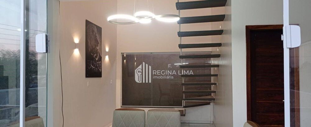 Casa à venda com 5 quartos, 378m² - Foto 2