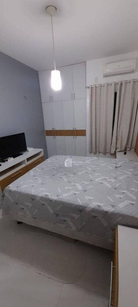Apartamento à venda com 3 quartos, 77m² - Foto 2
