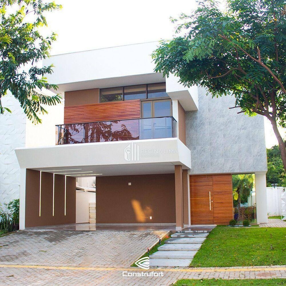 Casa de Condomínio à venda com 4 quartos, 210m² - Foto 1