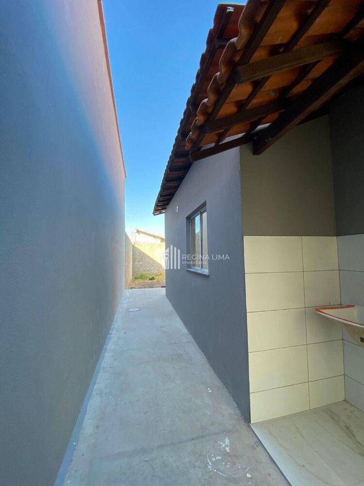 Casa à venda com 3 quartos, 70m² - Foto 6
