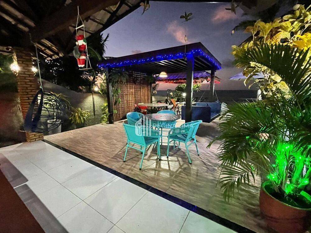 Casa à venda com 4 quartos, 253m² - Foto 3