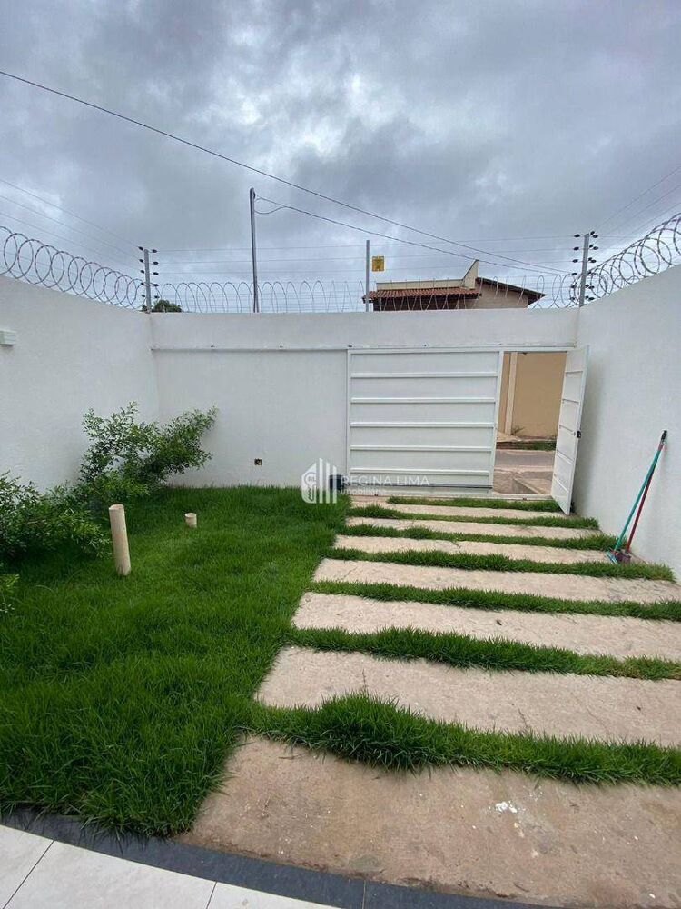 Casa à venda com 3 quartos, 110m² - Foto 1