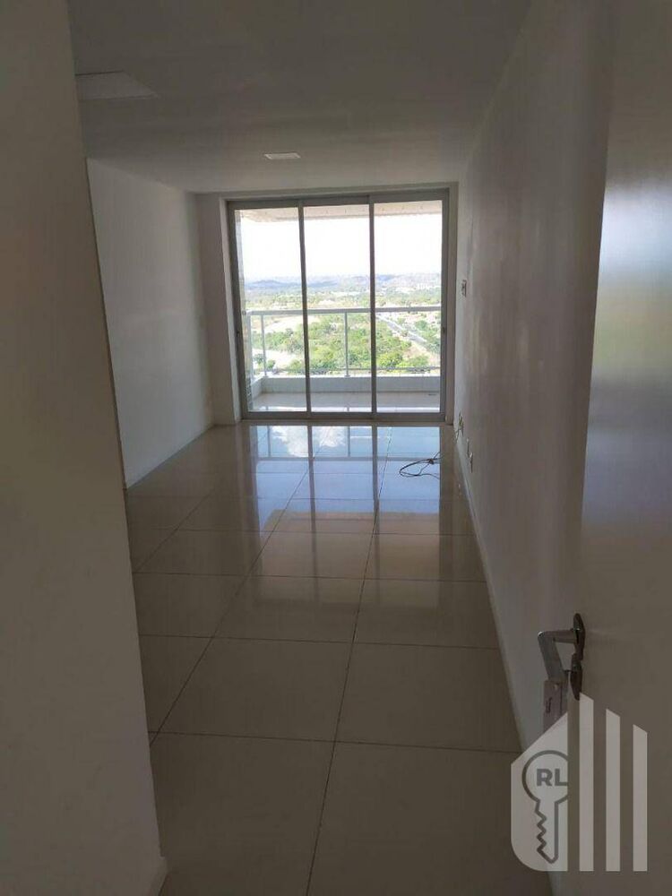 Apartamento à venda com 3 quartos, 80m² - Foto 1