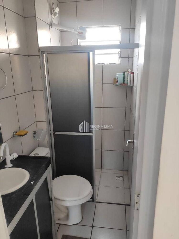 Apartamento à venda com 2 quartos, 42m² - Foto 3