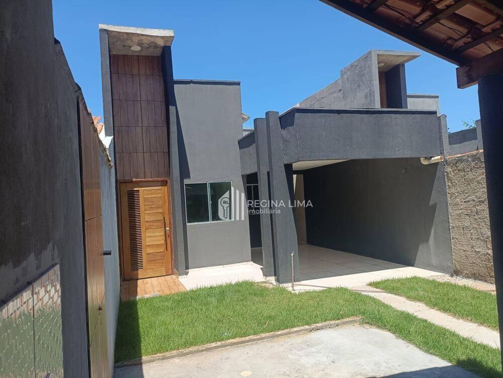 Casa à venda com 2 quartos, 84m² - Foto 1