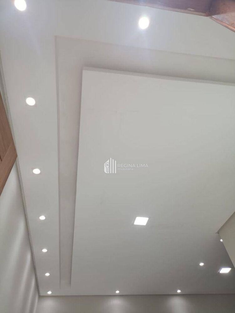 Casa à venda com 2 quartos, 84m² - Foto 4