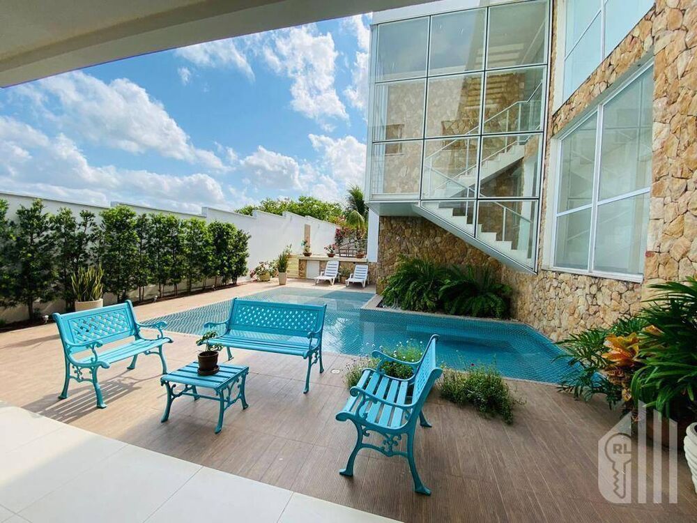 Casa de Condomínio à venda com 5 quartos, 375m² - Foto 3