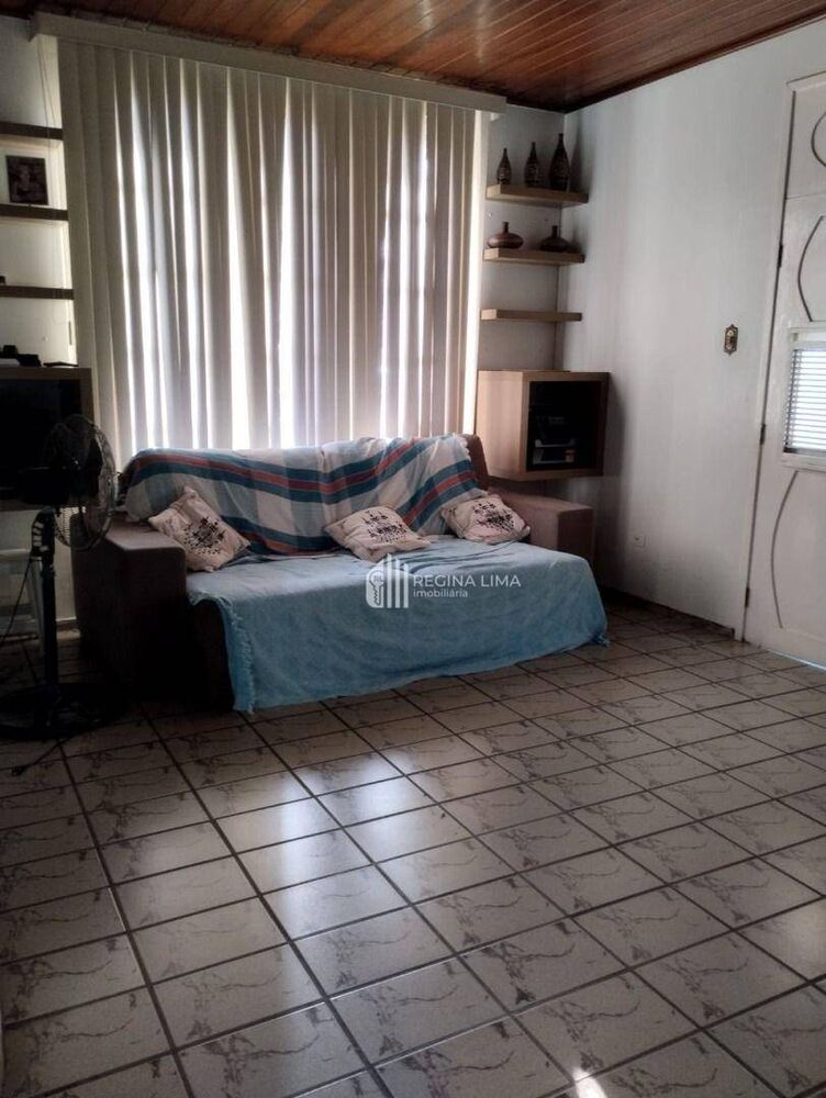 Casa à venda com 5 quartos, 312m² - Foto 4