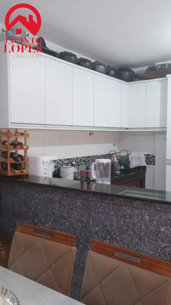 Casa, 4 quartos, 200 m² - Foto 2
