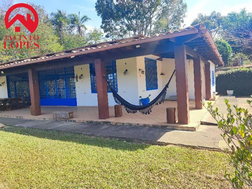 Fazenda à venda com 3 quartos, 600m² - Foto 2