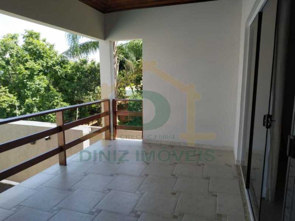 Casa, 5 quartos, 365 m² - Foto 1