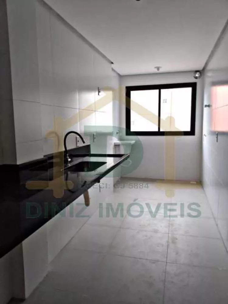 Apartamento à venda com 2 quartos, 92m² - Foto 4