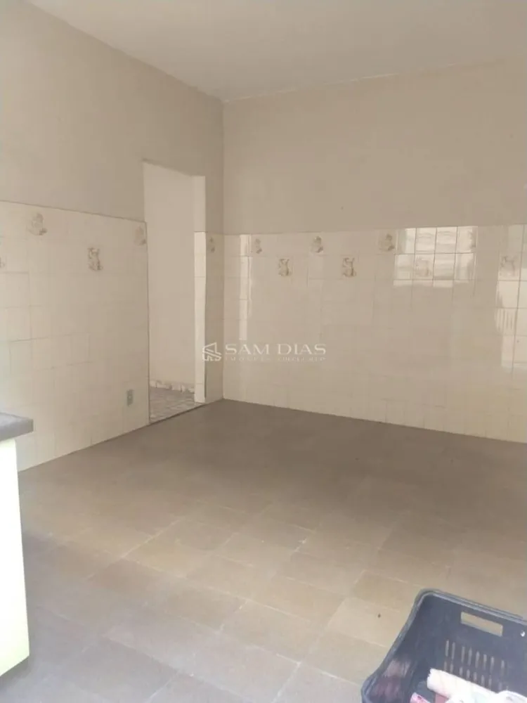 Casa, 2 quartos, 260 m² - Foto 3