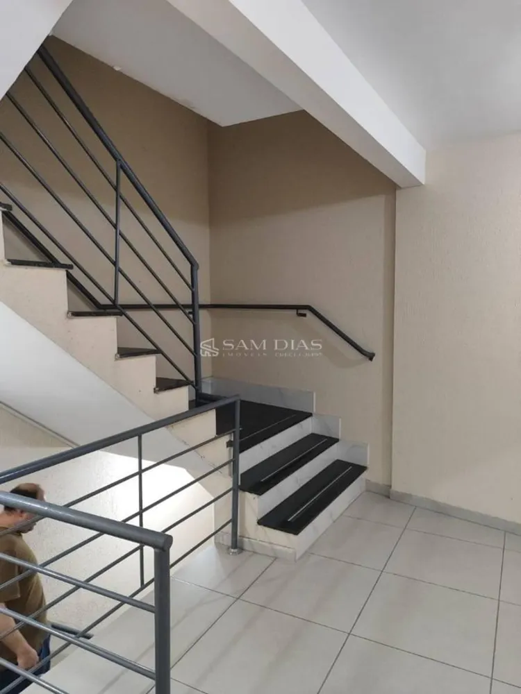 Apartamento, 1 quarto, 27 m² - Foto 2