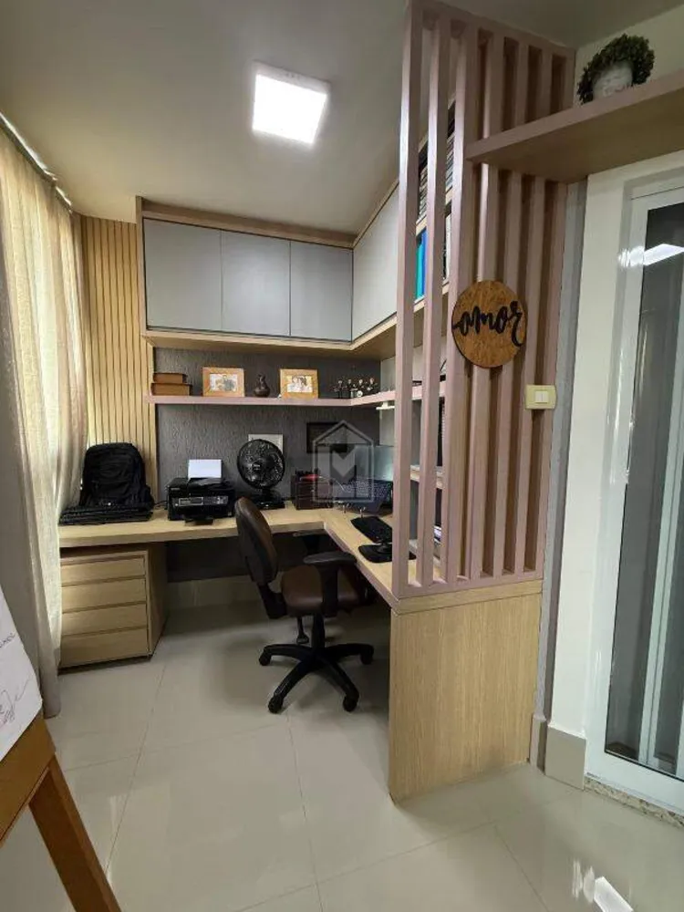 Casa, 4 quartos, 295 m² - Foto 13