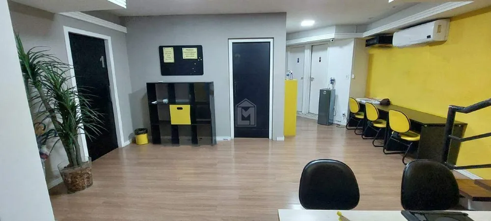Sala-Conjunto, 240 m² - Foto 1