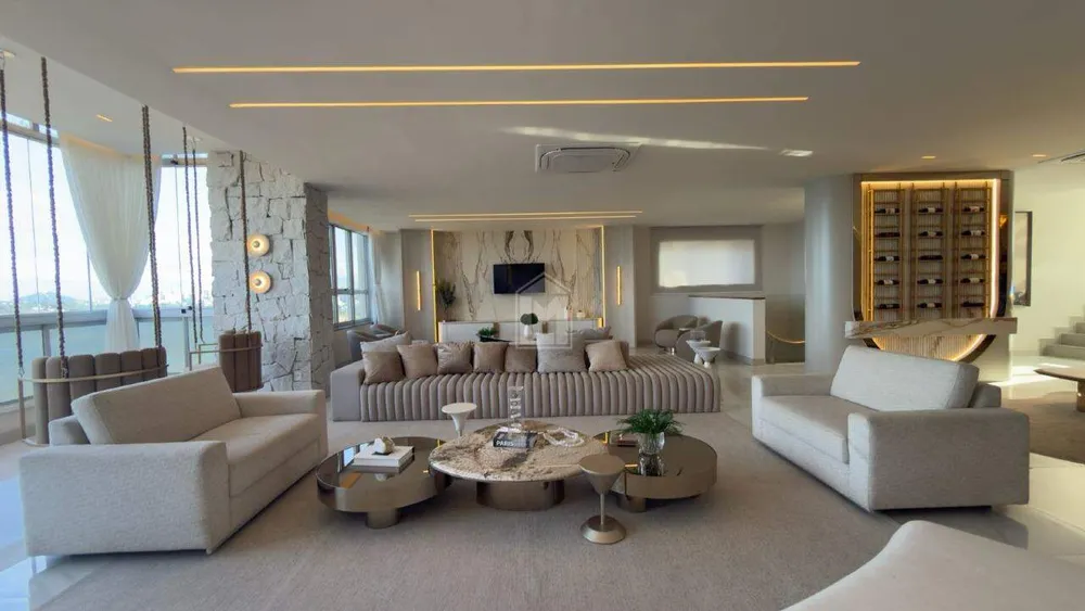 Cobertura, 4 quartos, 420 m² - Foto 1